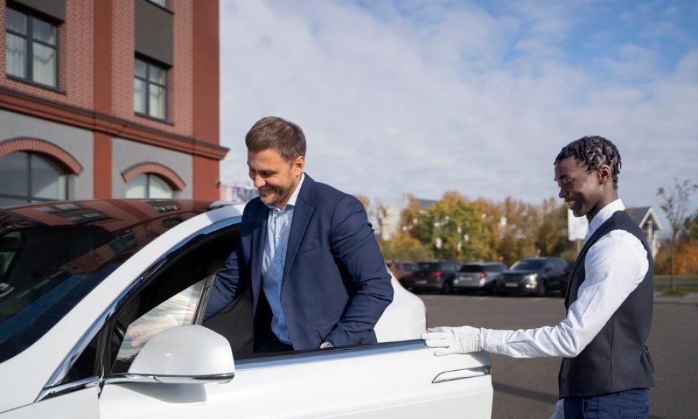 foodie scene with chauffeurs